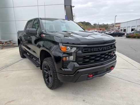 Used 2024 Chevrolet Silverado 1500 Custom Trail Boss image 1