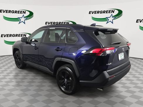 Used 2023 Toyota RAV4 XLE w/ Convenience Package AWD/4WD image 7