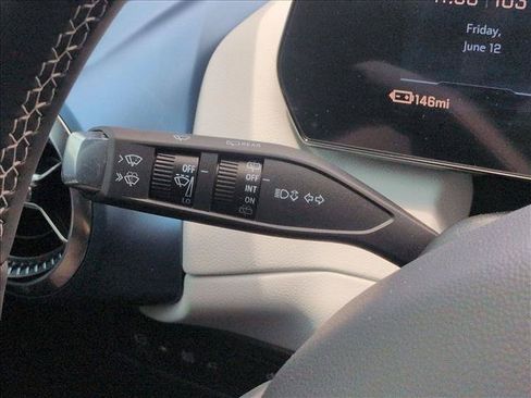 Used 2026 Chevrolet Equinox EV LT FWD image 17