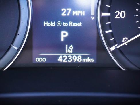 Used 2017 Lexus RX 450h AWD w/ Luxury Package image 9