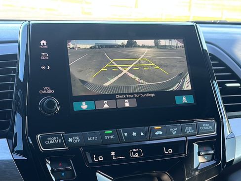 Used 2023 Honda Odyssey Sport image 33