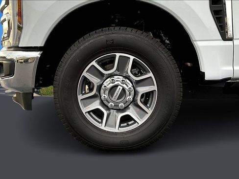 New 2026 Ford F250 Lariat image 13