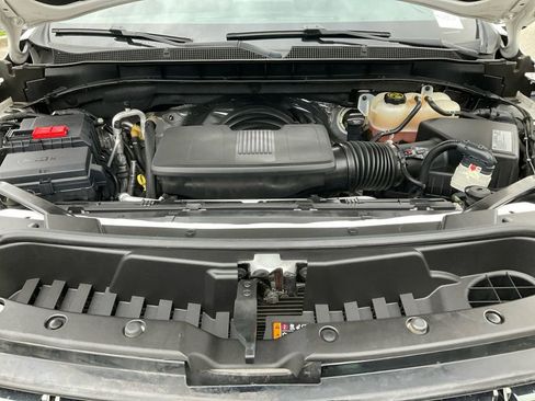 Used 2021 Chevrolet Tahoe RST image 32