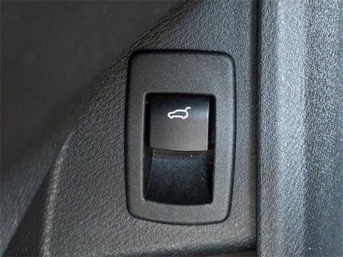 Used 2020 BMW X1 xDrive28i w/ Convenience Package image 21