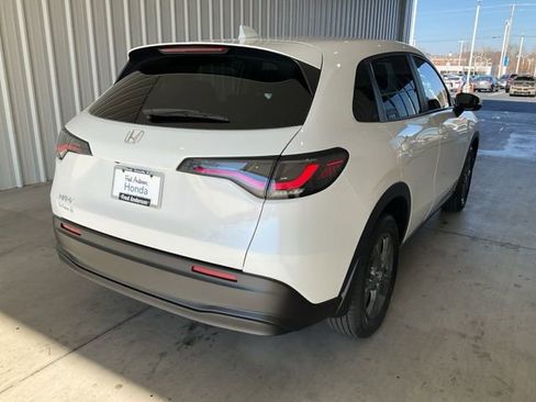 New 2026 Honda HR-V LX image 23