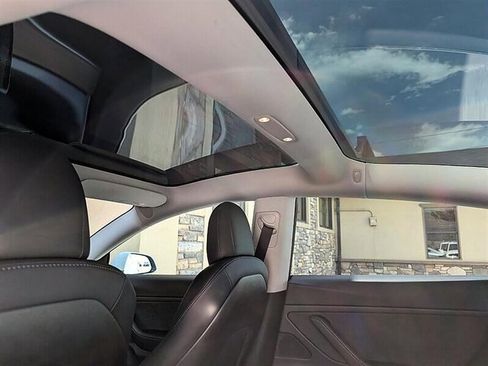 Used 2020 Tesla Model 3 Long Range AWD/4WD image 25