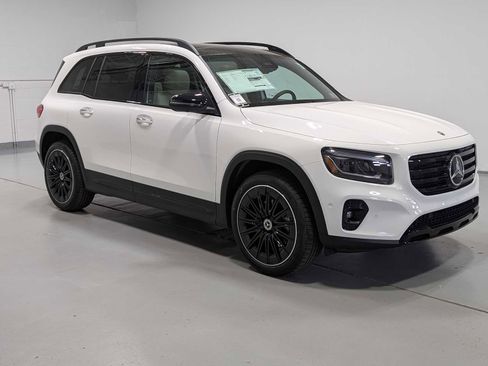 New 2026 Mercedes-Benz GLB 250 4MATIC image 6