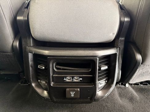 Used 2019 RAM 1500 Big Horn image 27