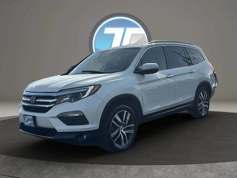 Used 2016 Honda Pilot Touring image 24