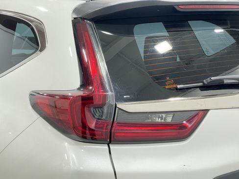 Used 2020 Honda CR-V LX image 31