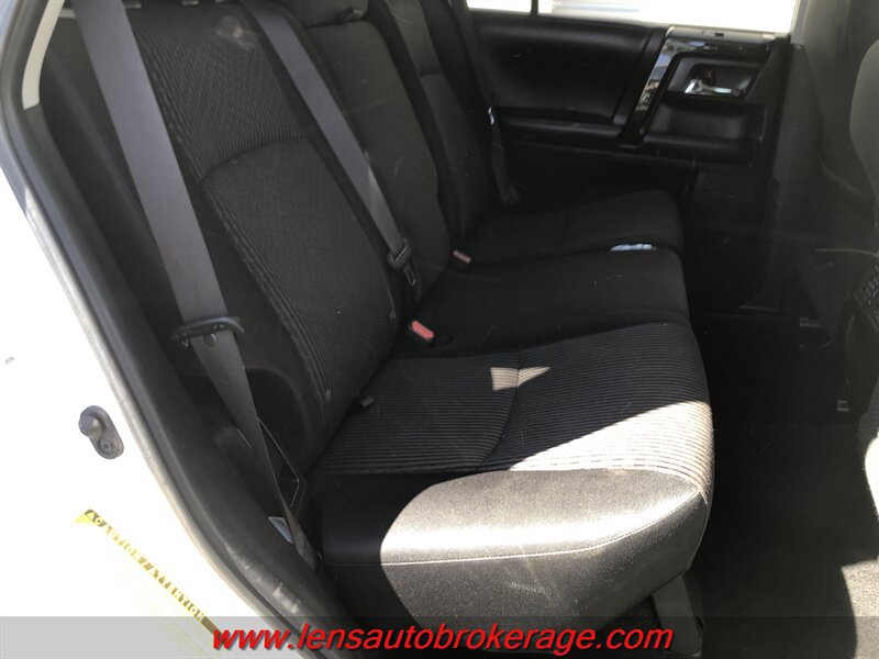 Used 2017 Toyota 4Runner TRD Off-Road AWD/4WD image 20