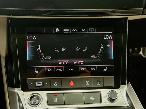 Certified 2024 Audi Q8 e-tron Premium Plus AWD/4WD image 16