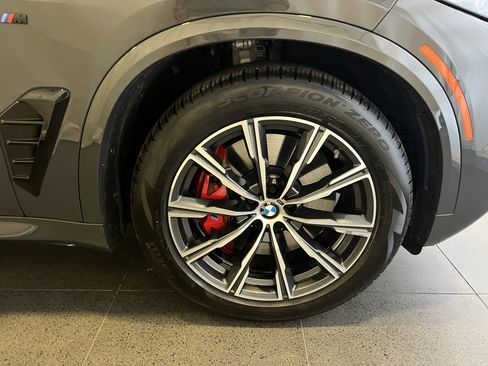 Used 2025 BMW X5 M60i image 13
