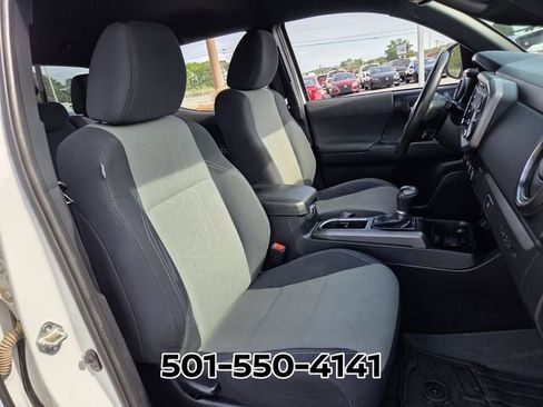 Used 2021 Toyota Tacoma TRD Off-Road w/ Technology Package AWD/4WD image 16