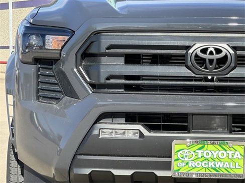 New 2026 Toyota Tacoma SR5 image 6