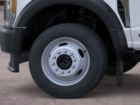 New 2026 Ford F550 4x4 Crew Cab Super Duty image 19