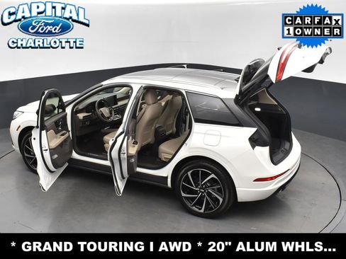 Used 2024 Lincoln Corsair Grand Touring w/ Rear Removable Package Tray image 34