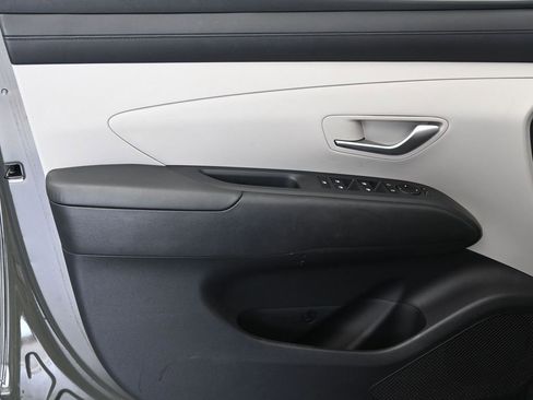 Used 2025 Hyundai Tucson SEL FWD image 22