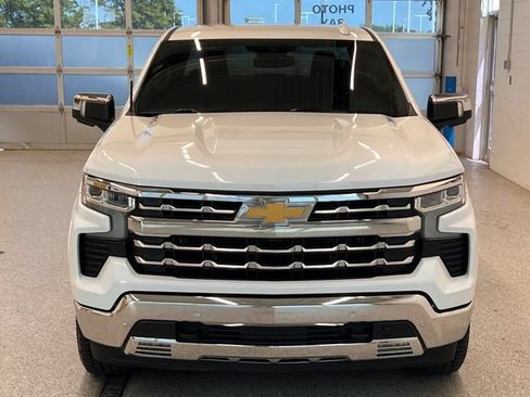 Used 2022 Chevrolet Silverado 1500 LTZ w/ Max Trailering Package AWD/4WD image 3