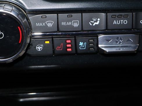 Certified 2023 Ford F350 Lariat w/ Lariat Ultimate Package image 33