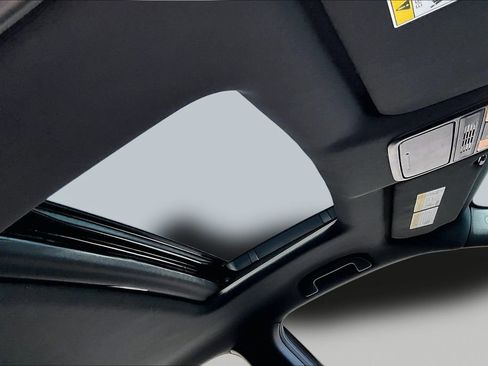 Used 2022 Honda Passport TrailSport image 21