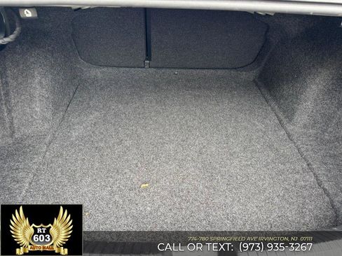 Used 2024 Volkswagen Jetta SE image 10