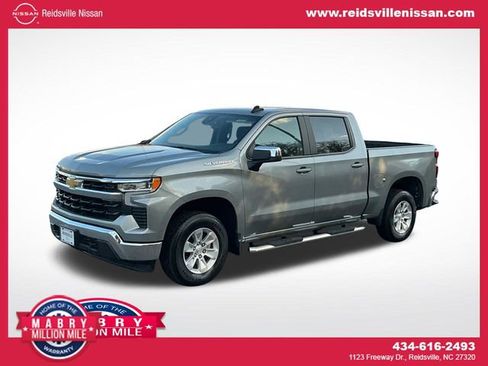 Used 2025 Chevrolet Silverado 1500 LT AWD/4WD image 1
