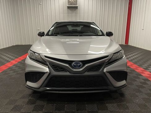Used 2022 Toyota Camry SE image 7