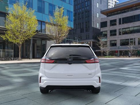 New 2024 Ford Edge SE w/ Black Appearance Package AWD/4WD image 5