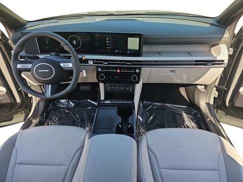 New 2026 Hyundai Tucson Limited FWD image 9