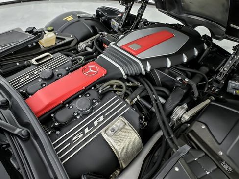 Used 2005 Mercedes-Benz SLR image 22