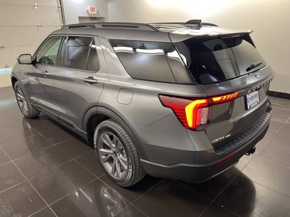 New 2026 Ford Explorer Active w/ Active Comfort Package