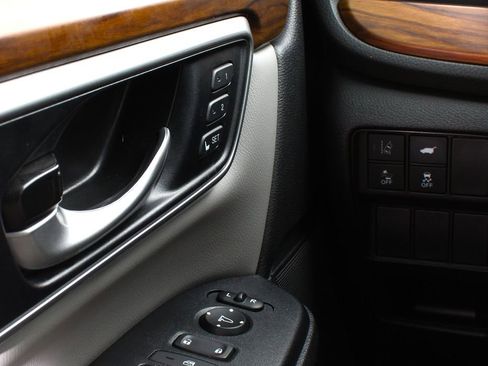 Used 2021 Honda CR-V EX-L image 15