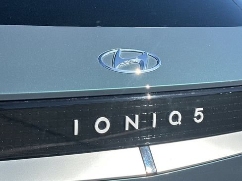 Used 2024 Hyundai Ioniq 5 SE RWD image 31