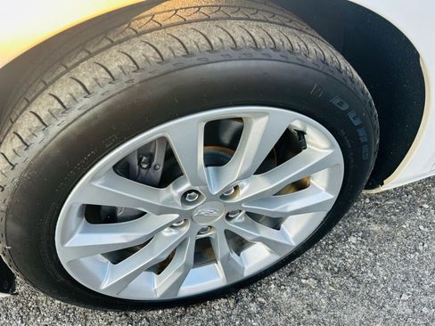 Used 2016 Cadillac XTS Luxury w/ Driver Awareness Package image 11