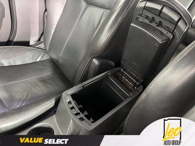 Used 2010 Chrysler Sebring Touring w/ Hands-Free Convenience Group FWD image 21