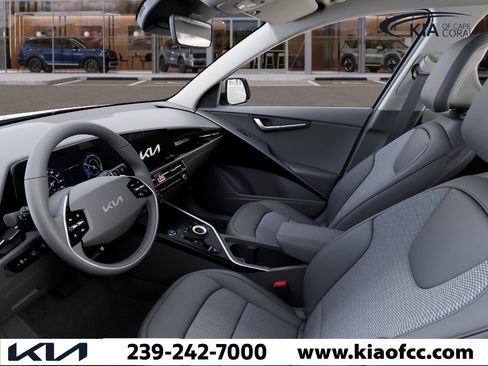 New 2026 Kia Niro Wind FWD image 17