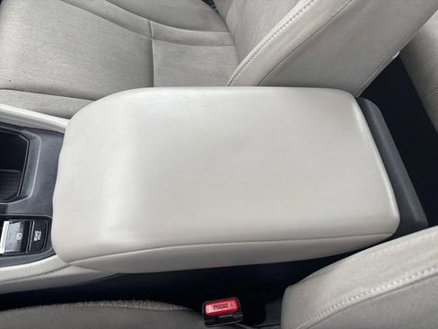 Used 2024 Honda Accord LX image 18