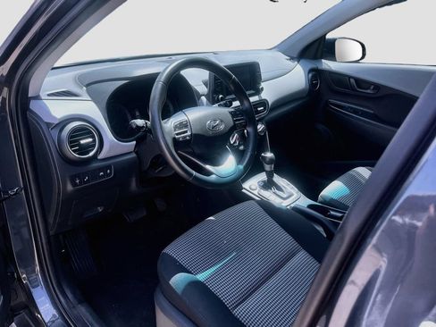 Used 2021 Hyundai Kona SEL Plus w/ Cargo Package FWD image 9