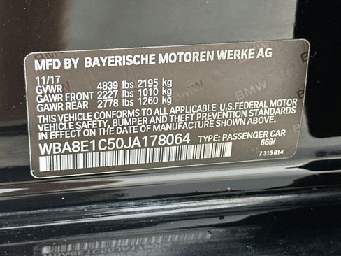 Used 2018 BMW 330e RWD image 12