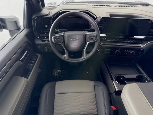 New 2026 Chevrolet Silverado 2500 ZR2 AWD/4WD image 24