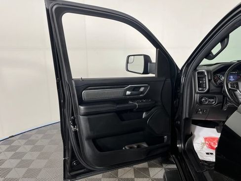 Used 2019 RAM 1500 Big Horn AWD/4WD image 15
