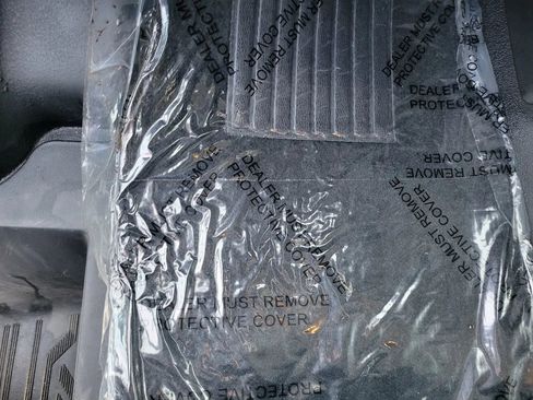 Used 2017 Ford Transit 150 130 Low Roof image 32