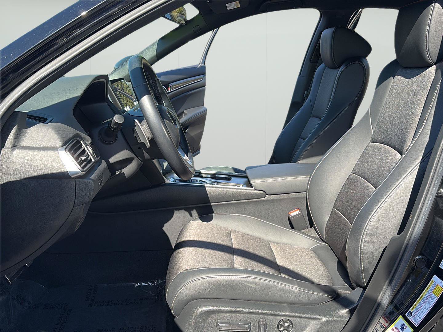 Used 2022 Honda Accord Sport image 13