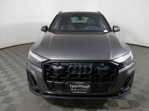 Used 2026 Audi Q7 2.0T Premium AWD/4WD image 2