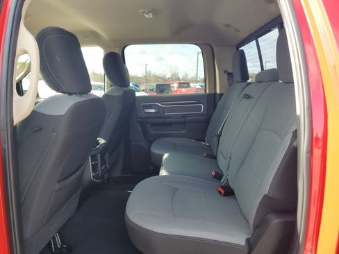 Used 2019 RAM 2500 Big Horn image 30