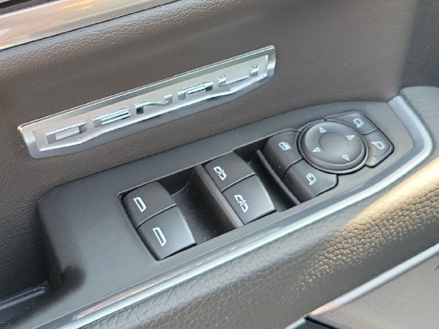Used 2026 GMC Sierra 1500 Denali AWD/4WD image 23