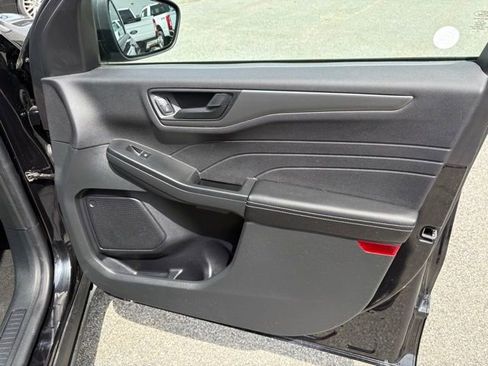 Used 2023 Ford Escape Active w/ Tech Pack #1 AWD/4WD image 35