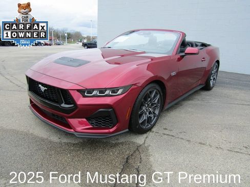 Used 2025 Ford Mustang GT Premium w/ GT Performance Package RWD image 2