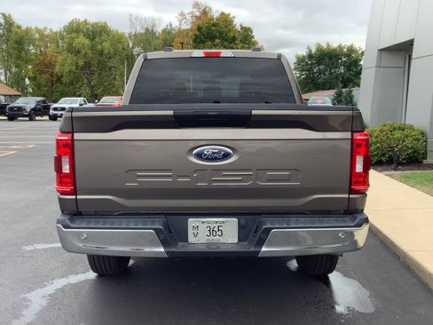 Used 2022 Ford F150 XLT image 5